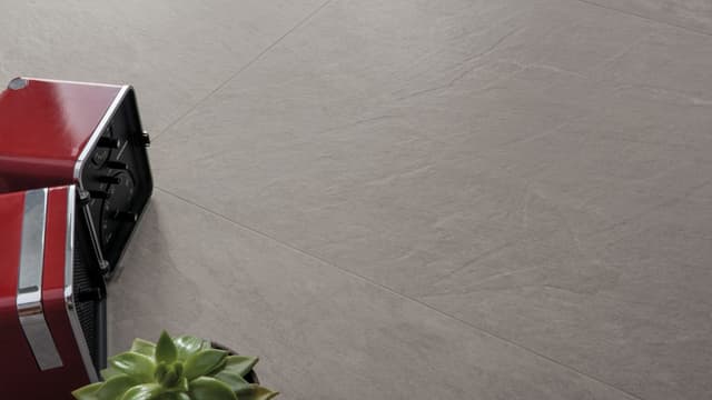 kobe quartz 60x60 01 1200x675