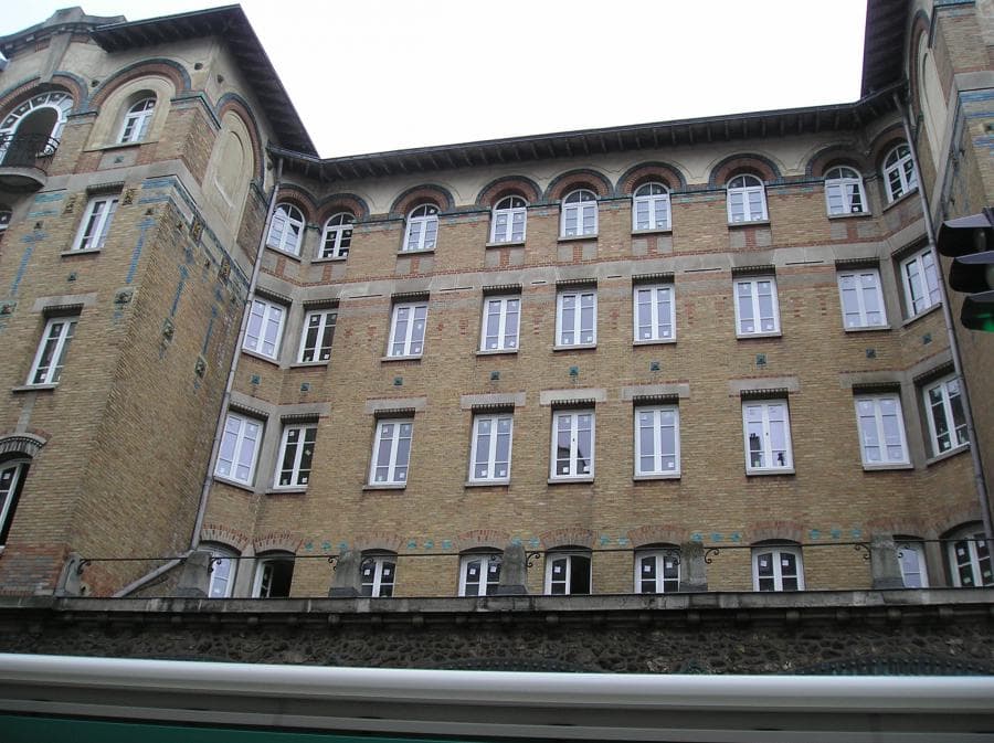 Bâtiment de caractère